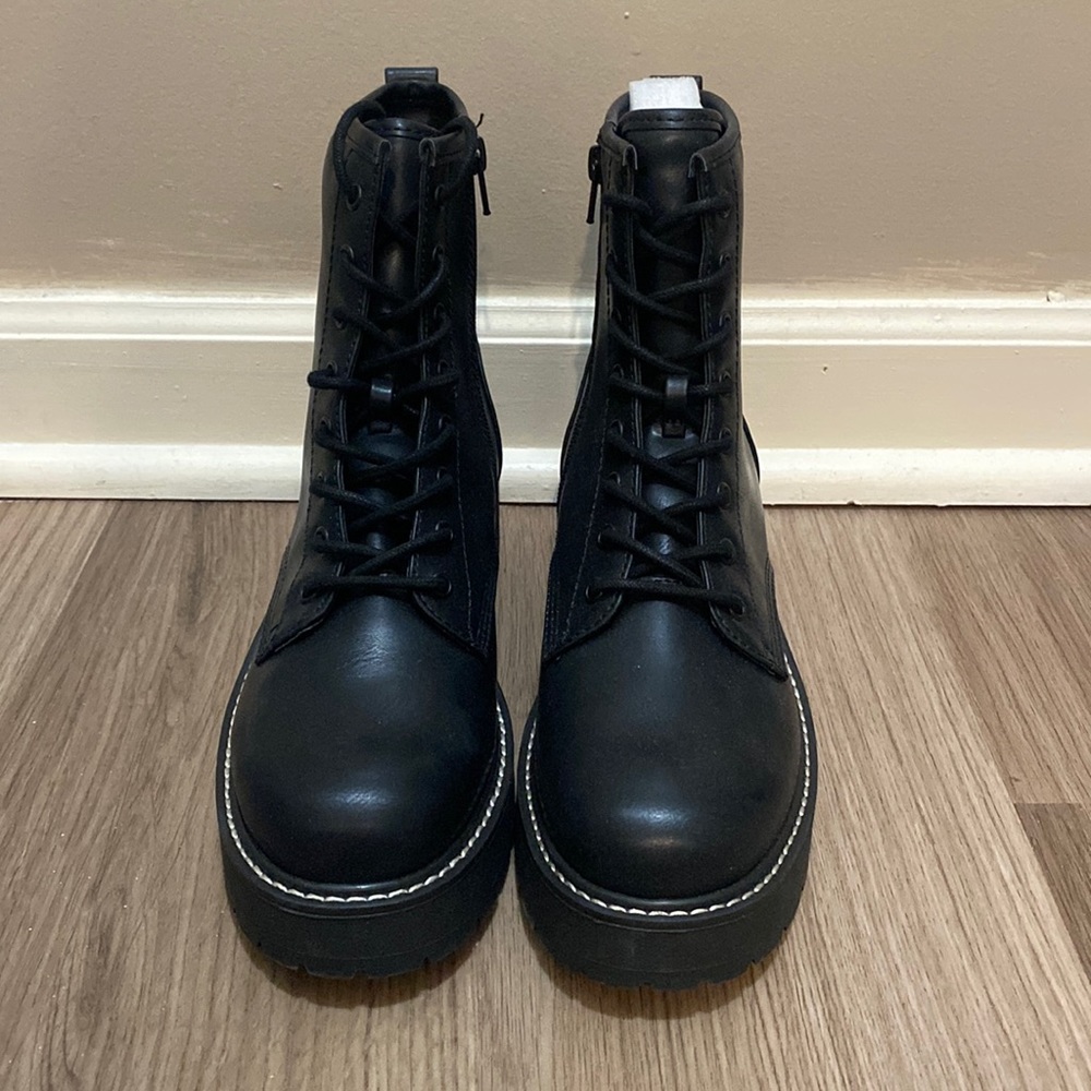 Madden Girl Black Boots Size 10